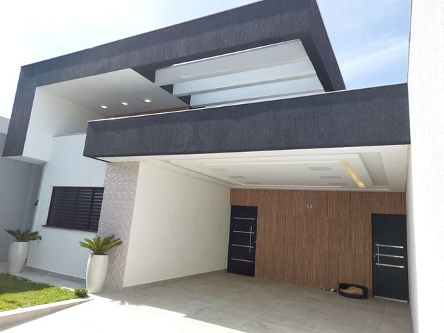 Casa com 200m² 3 quartos e 2 banheiros, à venda, no bairro Jardim Neman Sahyun em Londrina