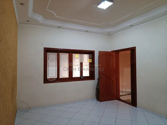 Casa com 92m² 2 quartos e 1 banheiro, à venda, no bairro Centro em Sumaré