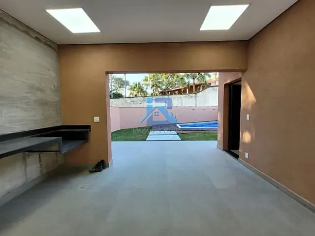 Casa com 528m² 3 quartos e 5 banheiros, à venda, no bairro Residencial Fazenda Santa Rosa - Fase 1 em Itatiba