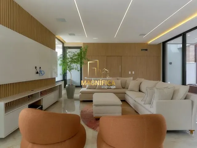 Casa 4 quartos e 6 banheiros, à venda, no bairro Cidade Industrial em Curitiba