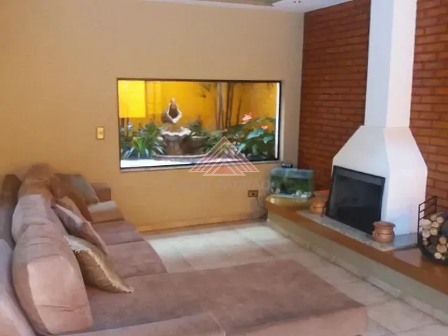 Casa com 400m² 3 quartos e 2 banheiros, à venda, no bairro Vila Assis Brasil em Mauá