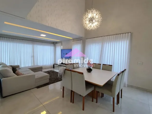 Casa com 252m² 3 quartos e 5 banheiros, à venda, no bairro Condomínio Residencial Mantiqueira em São José Dos Campos