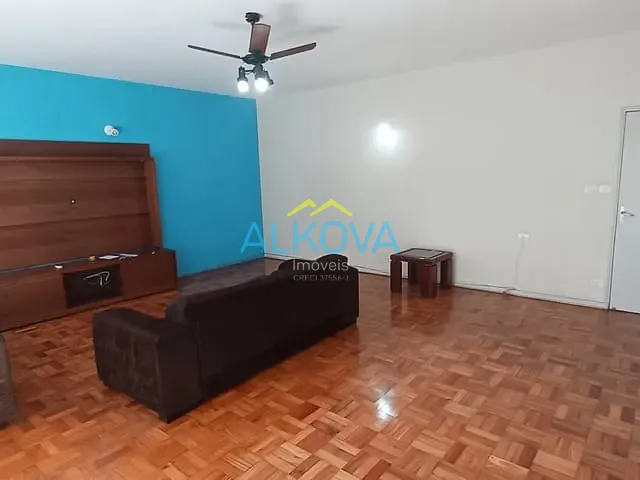 Casa com 250m² 4 quartos e 3 banheiros, para alugar, no bairro Alto da Ponte em São José dos Campos