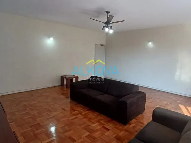 Casa com 250m² 4 quartos e 3 banheiros, para alugar, no bairro Alto da Ponte em São José dos Campos