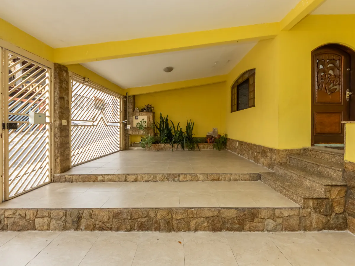 Casa para venda em Vila Formosa com 4 quartos, sendo 3 suítes, 279m²