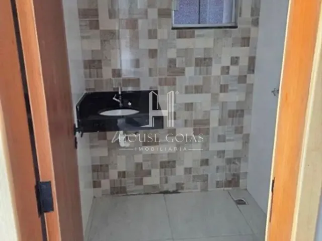 Casa com 125m² 2 quartos e 2 banheiros, à venda, no bairro Residencial Orlando Morais em Goiânia