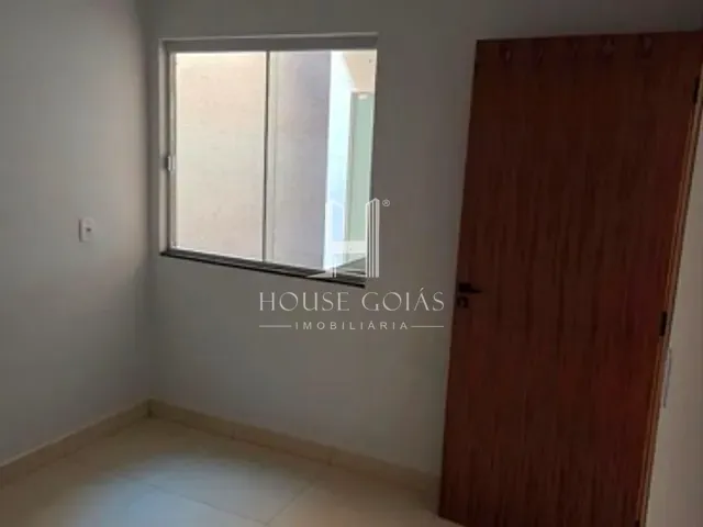 Casa com 125m² 2 quartos e 2 banheiros, à venda, no bairro Residencial Orlando Morais em Goiânia
