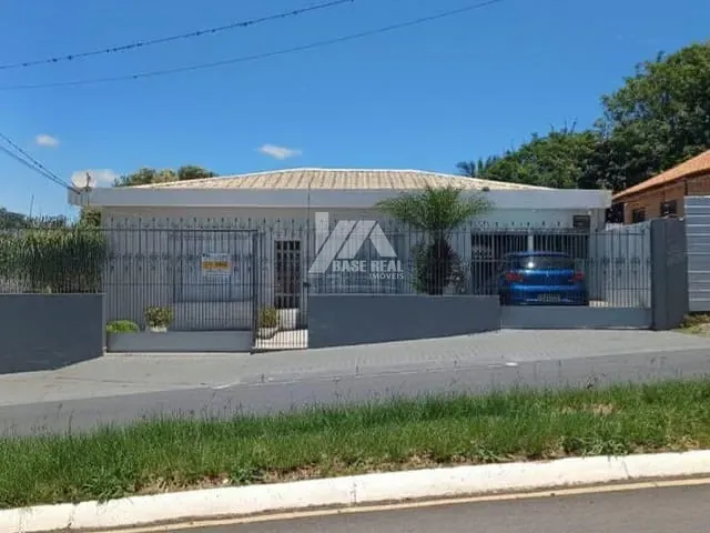 Casa 3 quartos e 3 banheiros, à venda, no bairro Uvaranas em Ponta Grossa