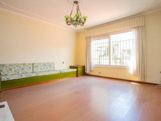 Casa com 363m² 4 quartos e 5 banheiros, à venda, no bairro Centro em Pelotas