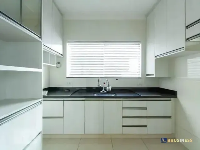 Casa 4 quartos e 3 banheiros, à venda, no bairro Paulicéia em São Bernardo do Campo