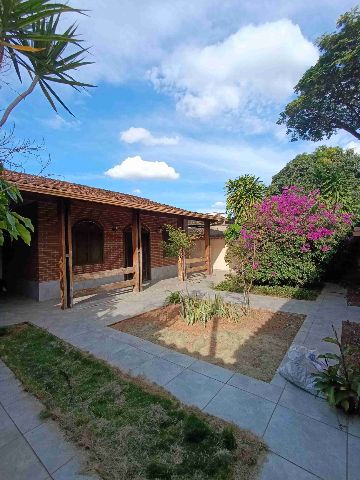 Foto do Casa - Casa 4 Quartos um com suite 3 vagas com lote de 360m2 no bairro Planalto,Regiao da Pampulha | Deltalar Imóveis