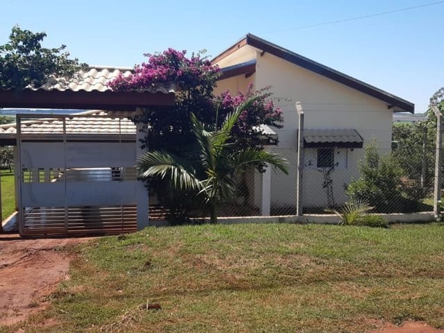 Casa com 510m² 2 quartos e 2 banheiros, à venda, no bairro Parque São Jorge em Avaré