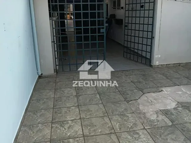 Casa com 276m² 3 quartos e 2 banheiros, à venda, no bairro Parque Sao Domingos em São Paulo