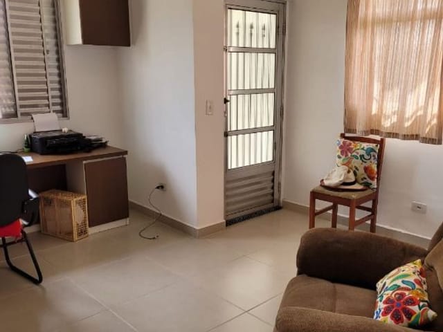 Casa com 250m² 1 quarto e 3 banheiros, à venda, no bairro Vila Yolanda em Osasco