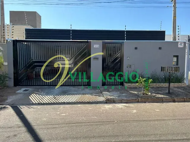 Casa com 240m² 3 quartos e 3 banheiros, à venda, no bairro Residencial Santa Cruz em São José do Rio Preto