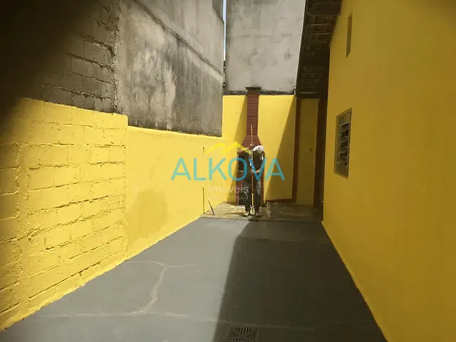 Casa com 300m² 3 quartos e 2 banheiros, à venda, no bairro Cidade Morumbi em São José dos Campos