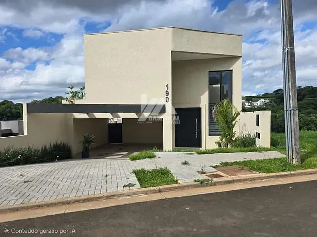 Casa com 300m² 3 quartos e 4 banheiros, à venda, no bairro Colônia Dona Luíza em Ponta Grossa