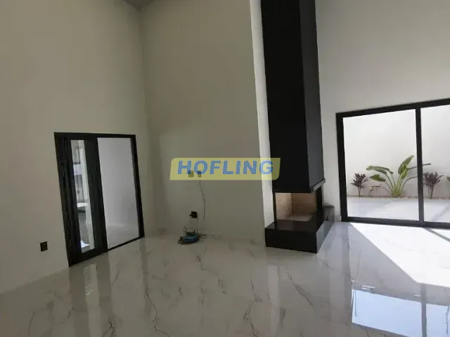 Casa com 450m² 3 quartos e 1 banheiro, à venda, no bairro Jardim Floridiana em Rio Claro