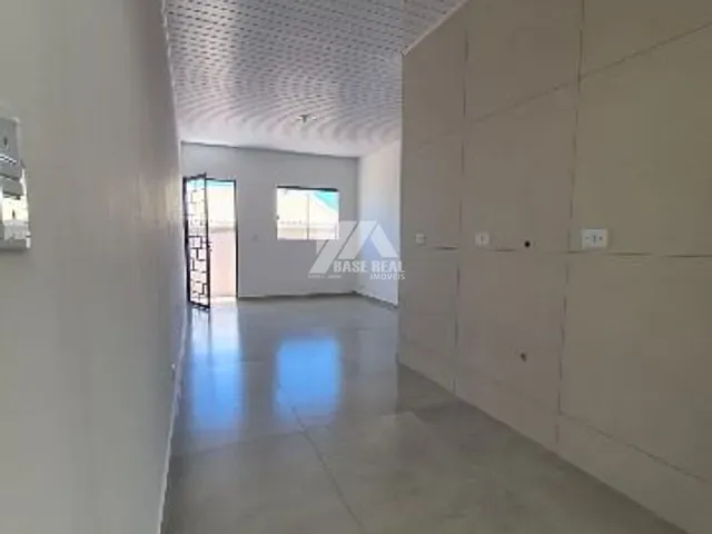Casa 2 quartos e 1 banheiro, à venda, no bairro Neves em Ponta Grossa