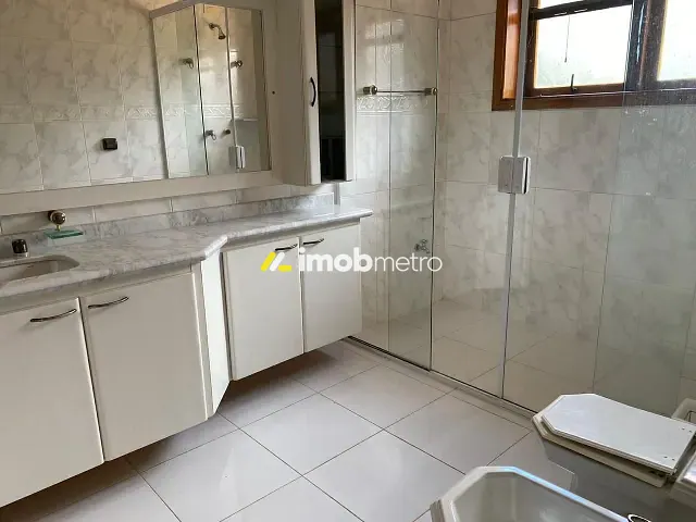 Casa com 570m² 5 quartos e 8 banheiros, à venda ou para alugar, no bairro Jardim Conceição em Campinas