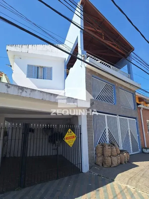 Casa, 3 quartos, 142 m² - Foto 1