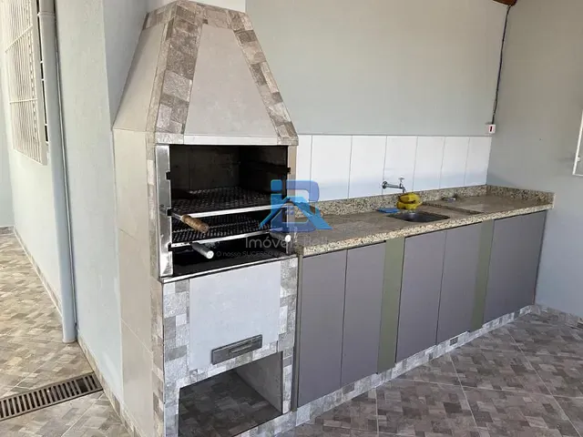 Casa com 420m² 4 quartos e 3 banheiros, à venda, no bairro Nova Itatiba em Itatiba