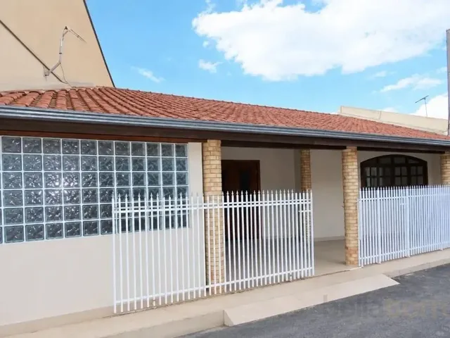 Casa com 130m² 2 quartos e 1 banheiro, à venda, no bairro Hauer em Curitiba