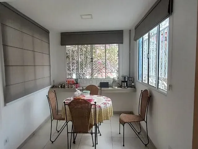 Casa com 270m² 3 quartos e 4 banheiros, à venda, no bairro Jardim Pedroso em Mauá