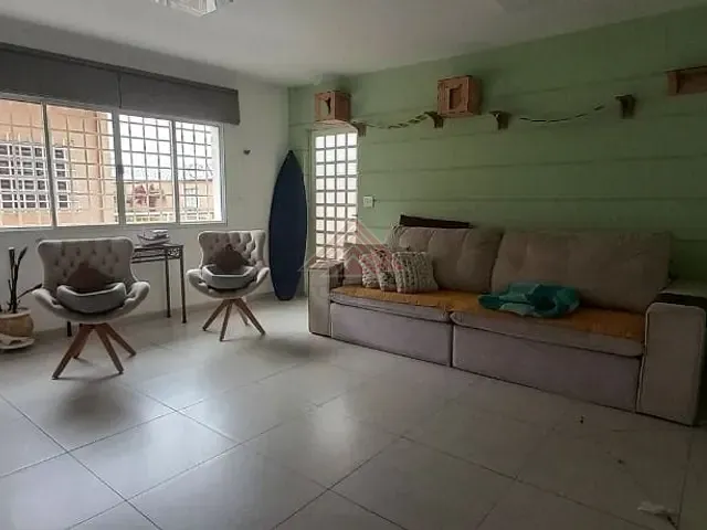 Casa com 270m² 3 quartos e 4 banheiros, à venda, no bairro Jardim Pedroso em Mauá