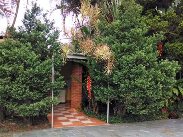 Casa com 350m² 4 quartos e 4 banheiros, à venda, no bairro Gramado em Cotia