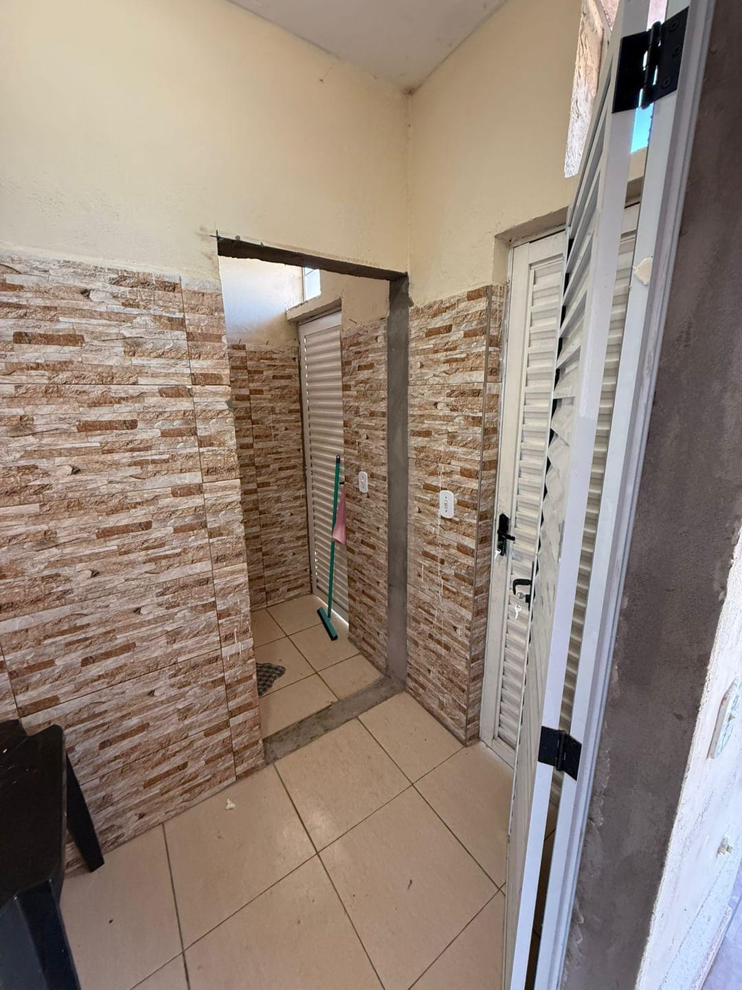 Casa, 1 quarto, 250 m² - Foto 9