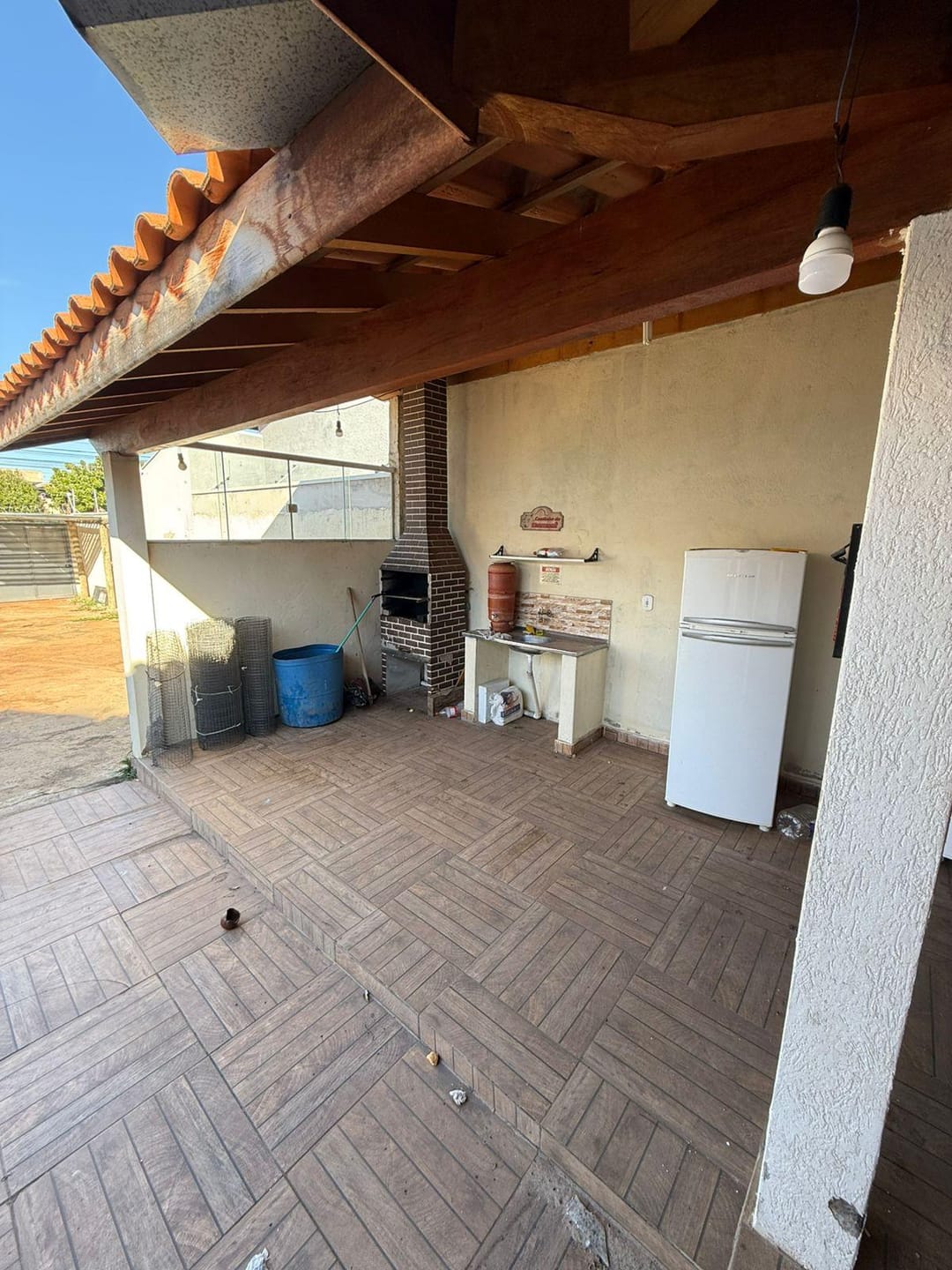 Casa, 1 quarto, 250 m² - Foto 2