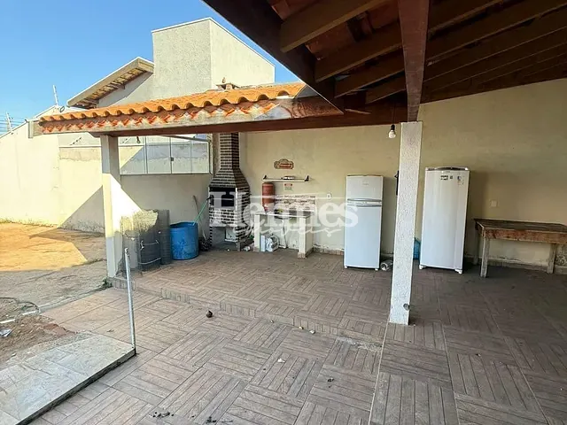 Casa com 250m² 1 quarto e 1 banheiro, à venda, no bairro João Aranha em Paulínia