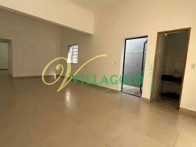 Casa com 210m², para alugar, no bairro Centro em São José do Rio Preto