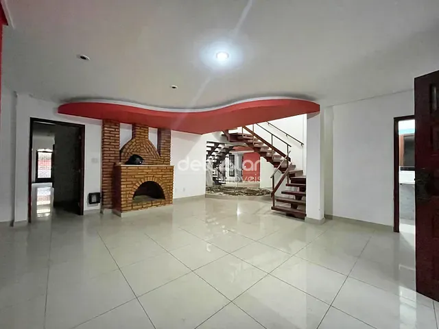 Casa com 404m² 5 quartos e 3 banheiros, para alugar, no bairro Santa Amélia em Belo Horizonte