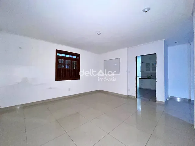 Casa com 404m² 5 quartos e 3 banheiros, para alugar, no bairro Santa Amélia em Belo Horizonte