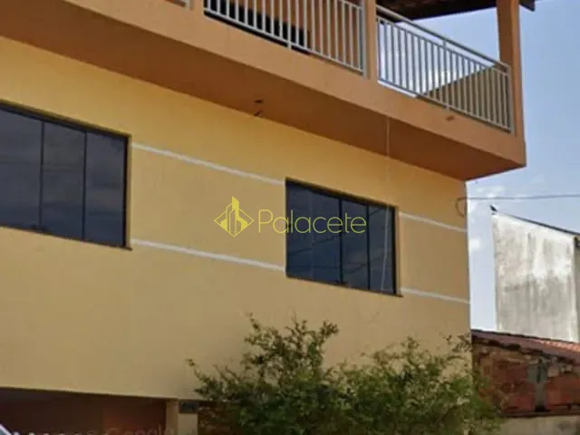 Casa com 250m² 7 quartos e 2 banheiros, à venda, no bairro Residencial Mombaça I em Pindamonhangaba