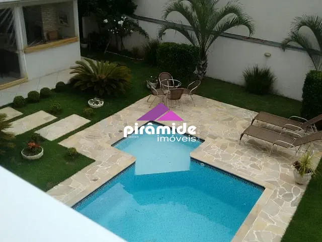 Casa com 700m² 4 quartos e 6 banheiros, à venda, no bairro Urbanova em São José dos Campos