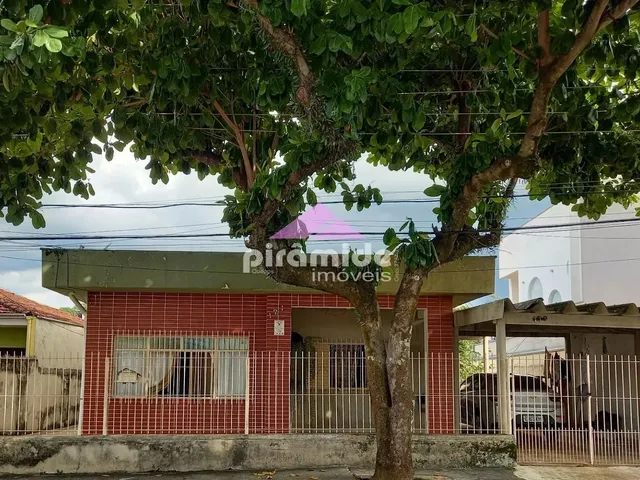 Casa com 315m² 3 quartos e 2 banheiros, à venda, no bairro Jardim Santa Madalena em São José Dos Campos