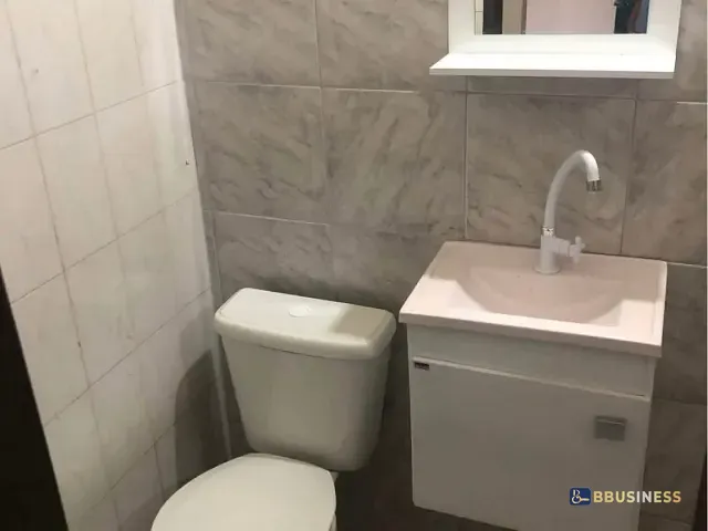 Casa com 160m² 4 quartos e 3 banheiros, à venda, no bairro Parque Santo Antônio em Campos dos Goytacazes