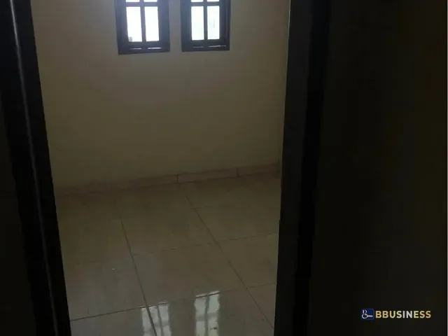 Casa com 160m² 4 quartos e 3 banheiros, à venda, no bairro Parque Santo Antônio em Campos dos Goytacazes