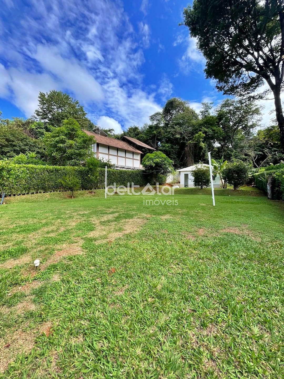 Casa para alugar com 4 quartos, 360m² - Foto 65