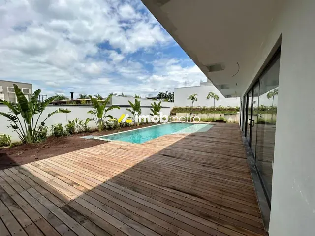 Casa com 702m² 4 quartos e 7 banheiros, à venda, no bairro Loteamento Mont Blanc Residence em Campinas