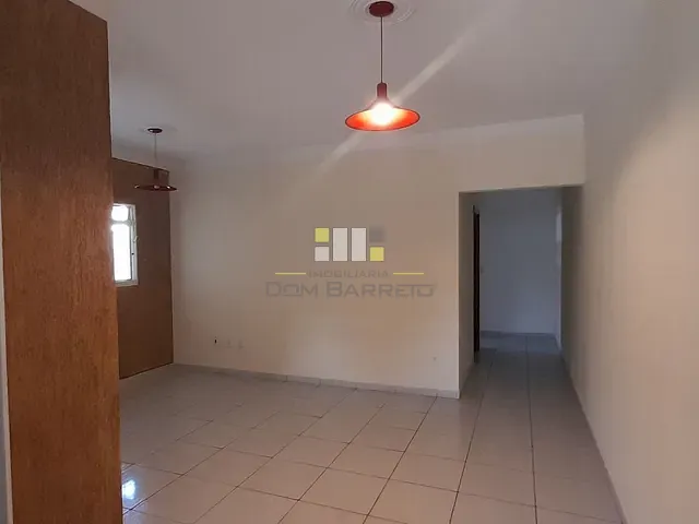 Casa com 250m² 2 quartos e 2 banheiros, à venda, no bairro Parque Residencial Florença em Sumaré