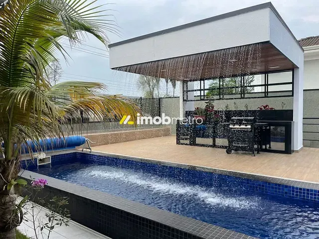 Casa com 900m² 4 quartos e 7 banheiros, à venda, no bairro Alphaville em Campinas