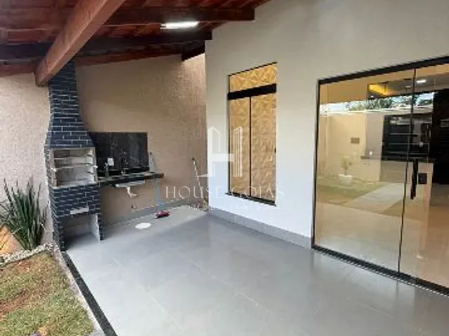 Casa 2 quartos e 2 banheiros, à venda, no bairro Residencial Buena Vista III em Goiânia