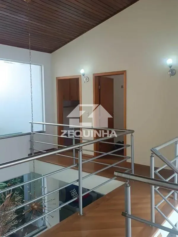 Casa, 4 quartos, 289 m² - Foto 19