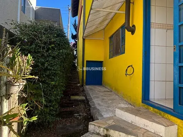 Casa com 525m² 3 quartos e 5 banheiros, à venda ou para alugar, no bairro San Diego em Vargem Grande Paulista