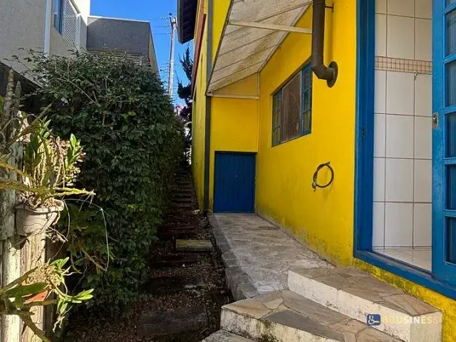 Casa com 525m² 3 quartos e 5 banheiros, à venda ou para alugar, no bairro San Diego em Vargem Grande Paulista