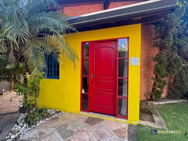Casa com 525m² 3 quartos e 5 banheiros, à venda ou para alugar, no bairro San Diego em Vargem Grande Paulista